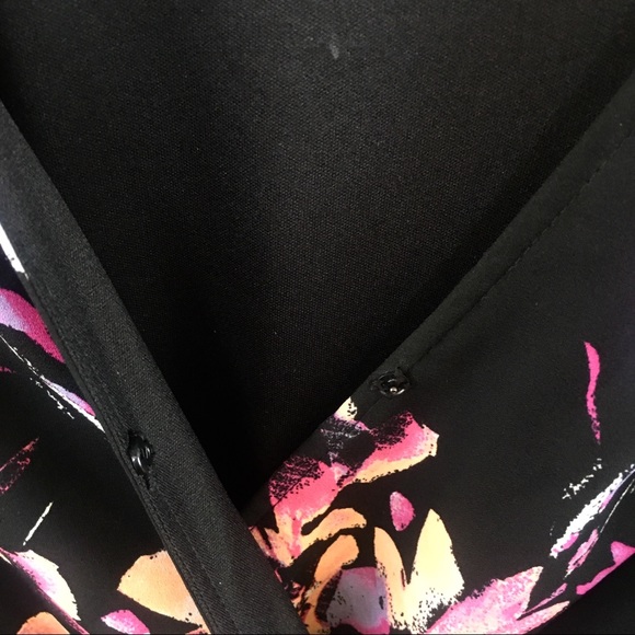 BLACK FLORAL ROMPER - Picture 5 of 5